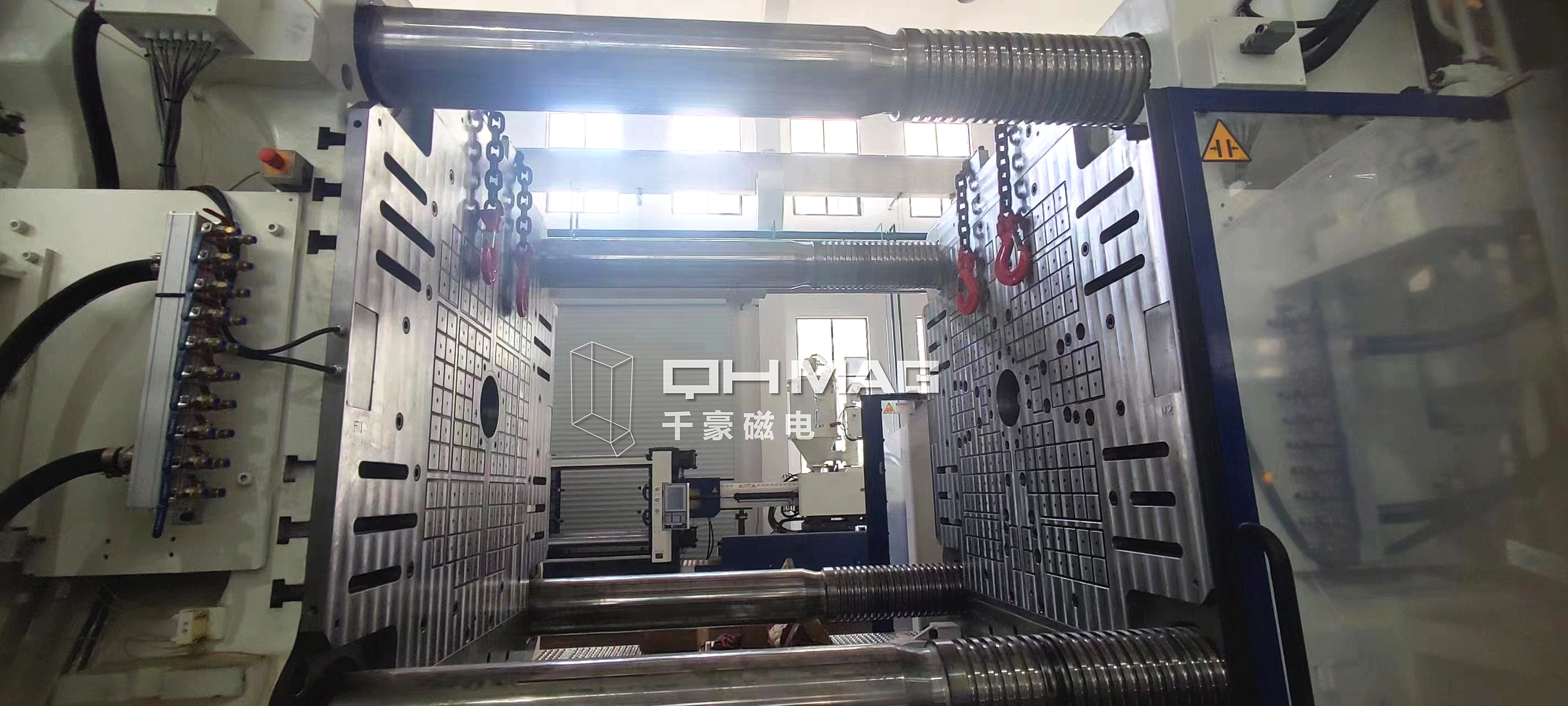 千豪注塑機快速換模系統(tǒng)，磁力模板，電永磁快速換模系統(tǒng)